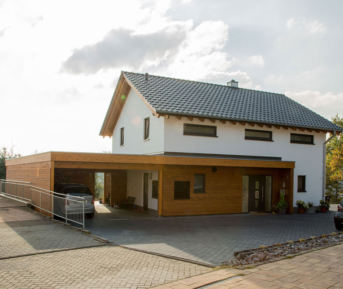 Holzbau-Dahm, Referenz, Holzrahmenbau, Einfamilienhaus, Holzhaus, Panorama-Verglasung, oekologisch Bauen